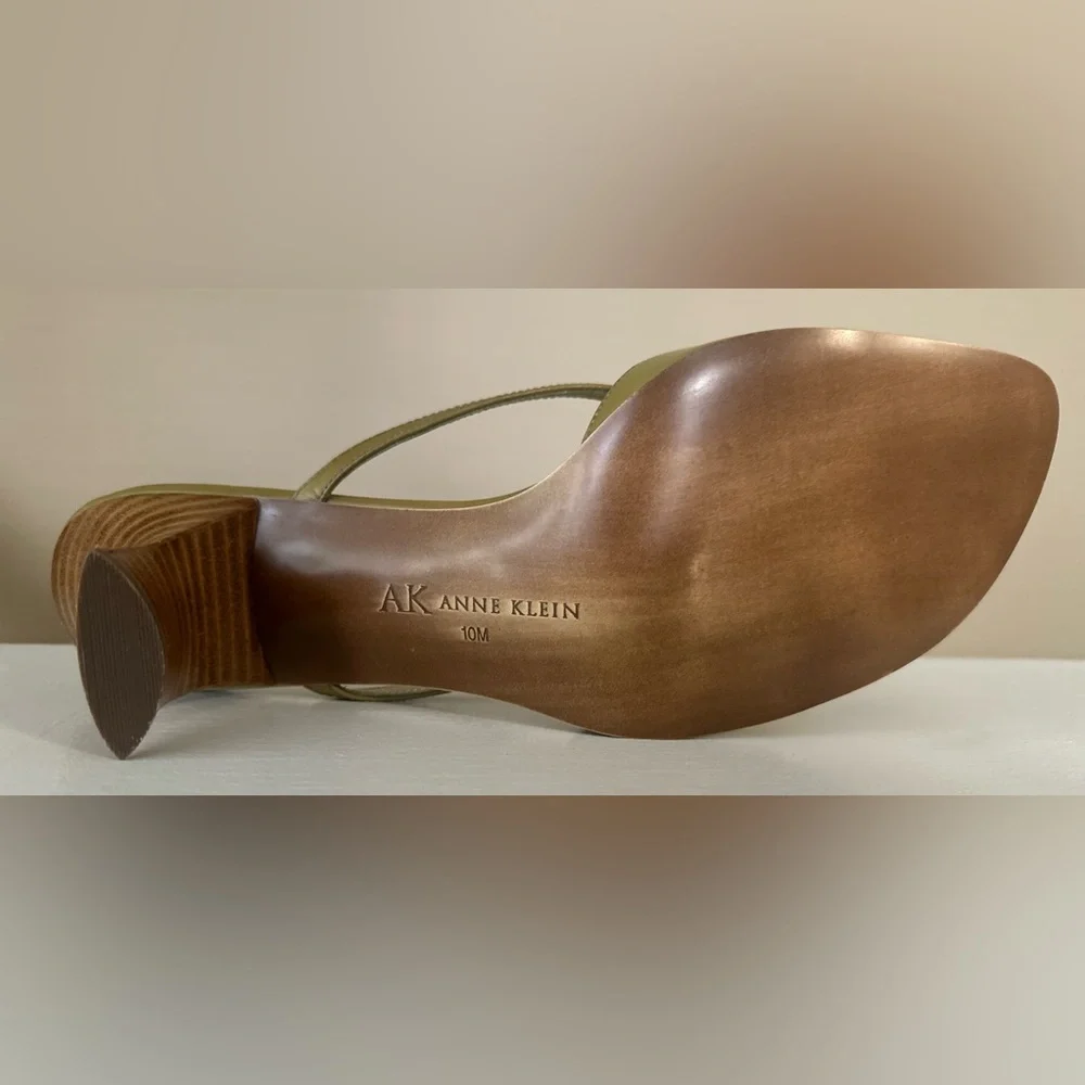 NIB Vintage Anne Klein KKreese Women's Green Leather Slip On Heel Sandals Sz 10 - Picture 5 of 7